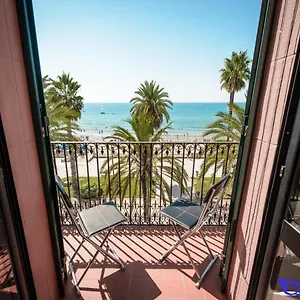 https://insitges-riberas-beach.catalonia-hotels.com